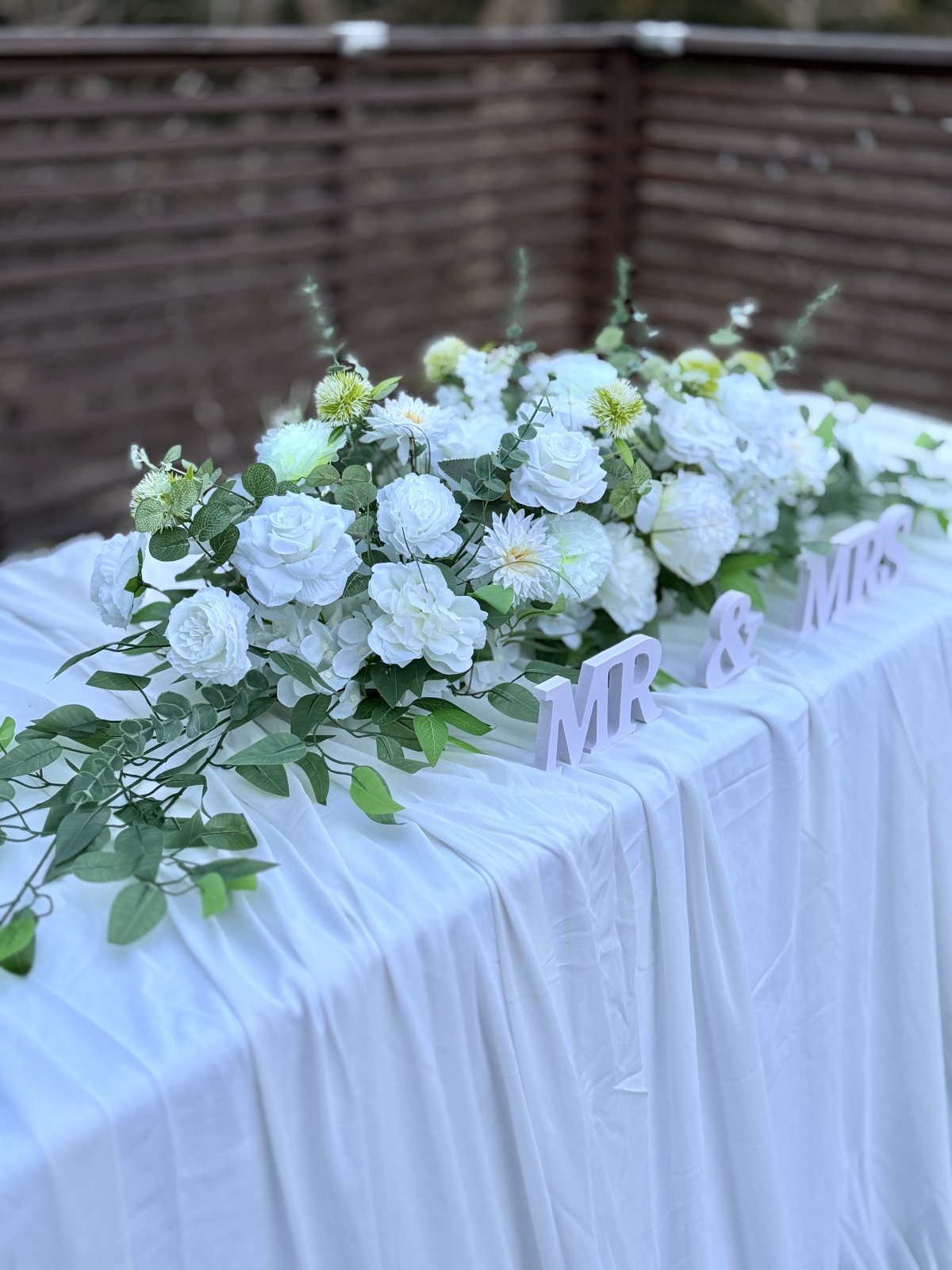 Huurre kukka-asetelma pöytään 2