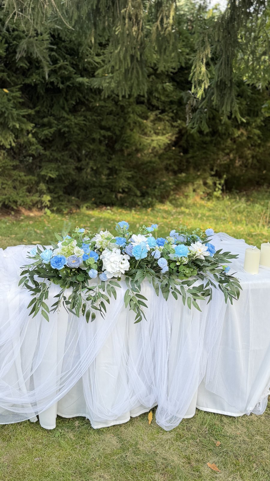 Aava floral arrangement 120cm 3